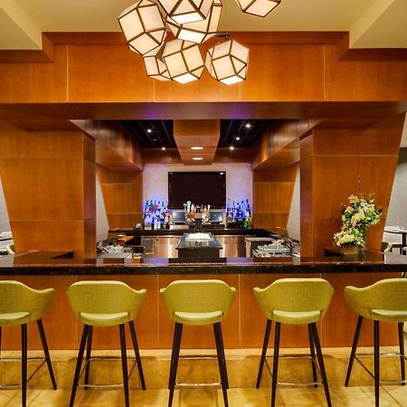Courtyard By Marriott Boston Logan Airport Otel Dış mekan fotoğraf