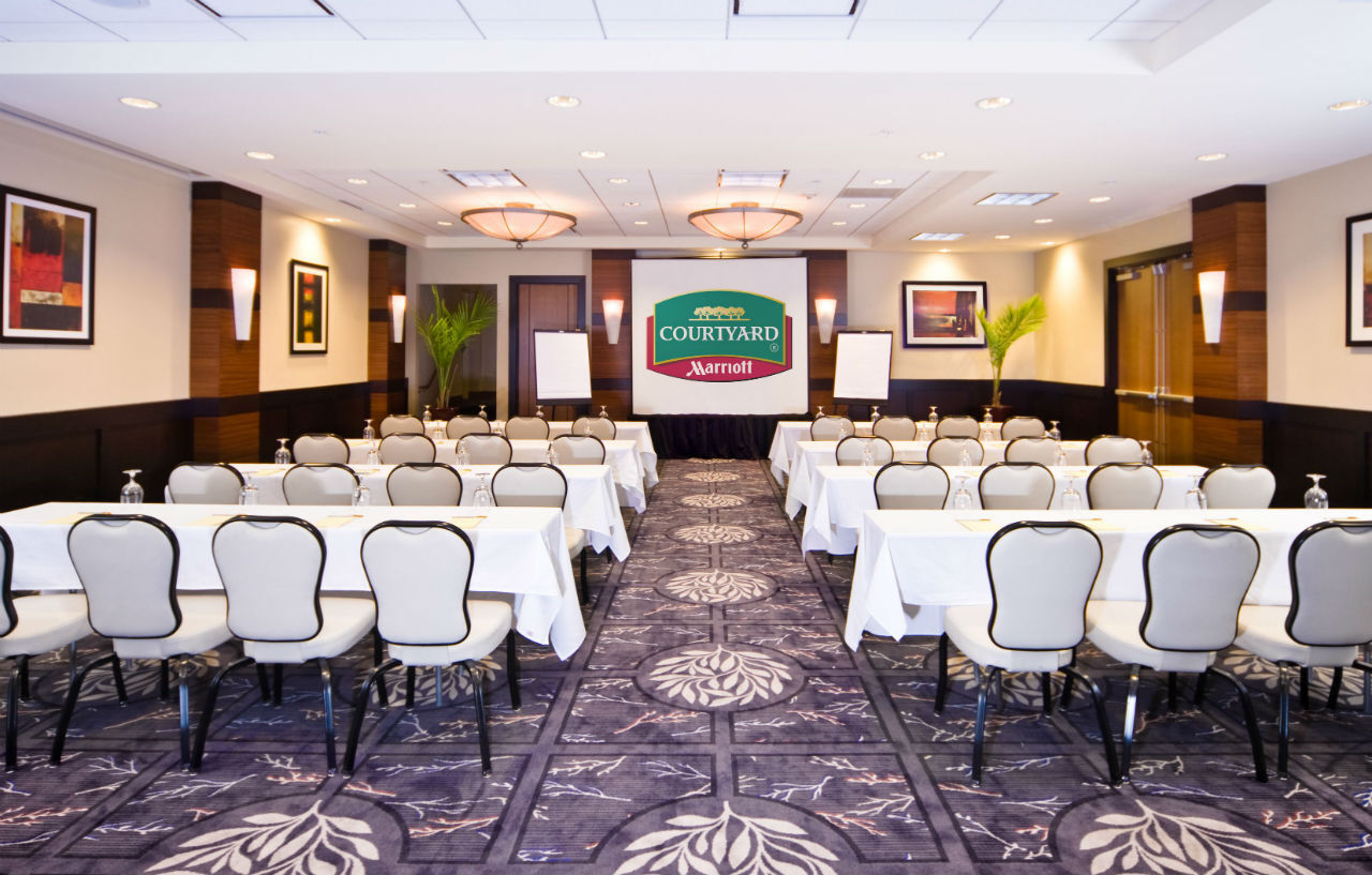 Courtyard By Marriott Boston Logan Airport Otel Dış mekan fotoğraf